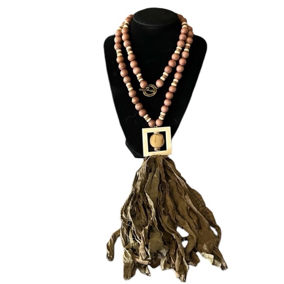 Indian Chic Olive Green Sari Silk Tassel Beaded Necklace - Unique Jewelry - Picture 1 of 4